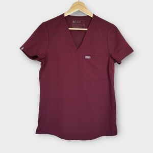 Figs Catarina One Pocket Scrub Top in Burgundy, size XS